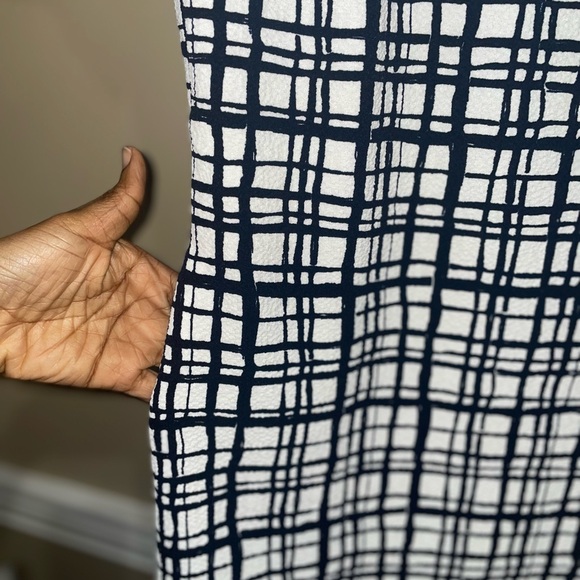 HYPER: BLUE AND WHITE ROMPER - Picture 7 of 7